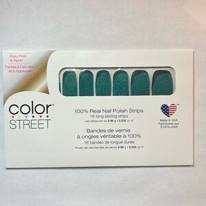 Feeling Pine color street Christmas retired